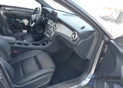 2019 Mercedes-Benz Cla 250 z USA, uszkodzony, nr VIN WDDSJ4EB7KN771204